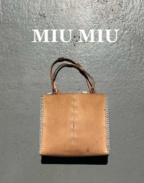miu miu ベージュ レザー ハンドバッグ1990s archive MIU MIU Hand Bag Leather Beige Archive 90s Vintage Traceable