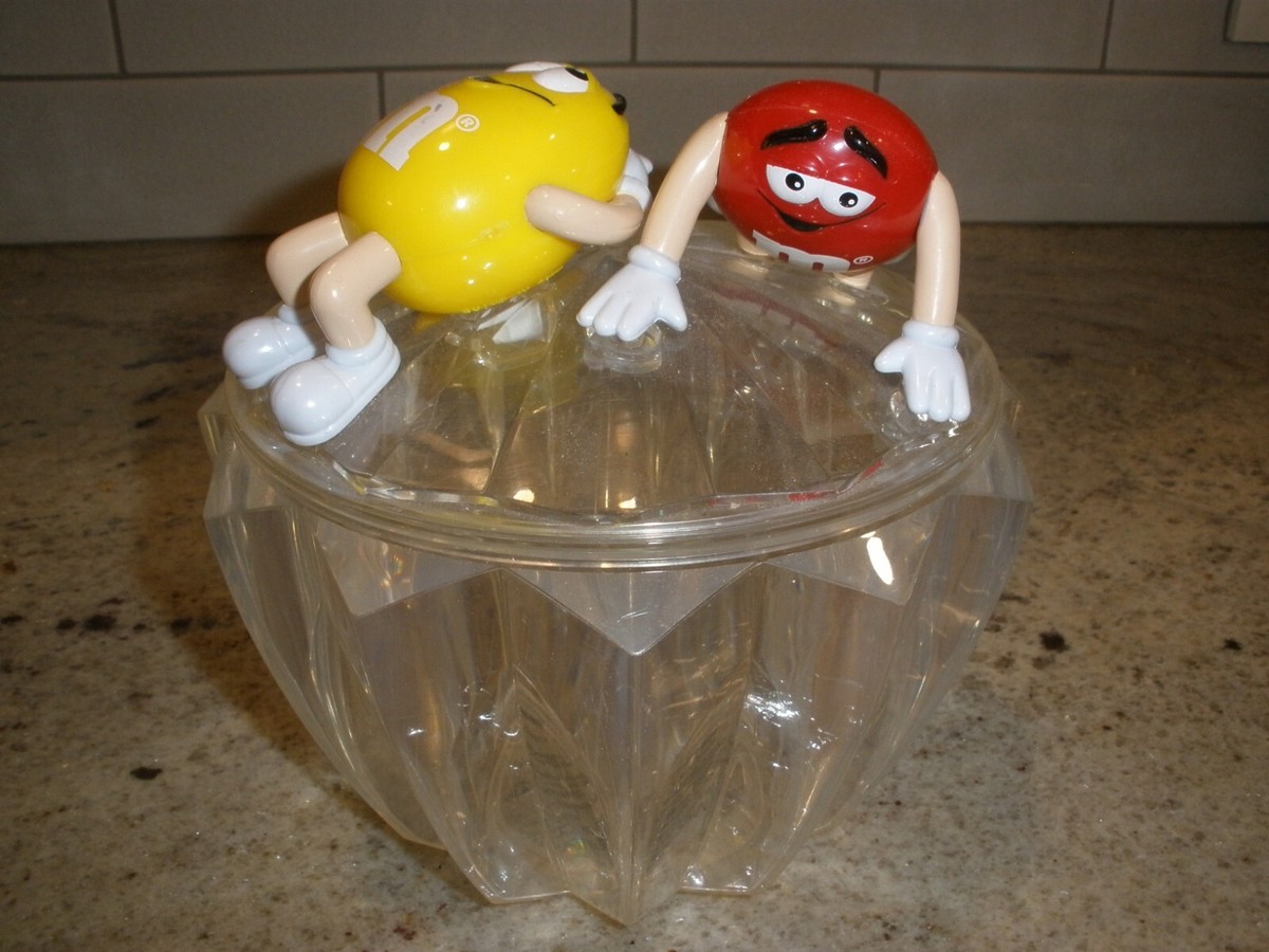M&M's キャンディーディッシュプレイン　 ナイトライト M&M Vintage Plastic Candy Dish Bowl w/Lid Red and Yellow | eBay