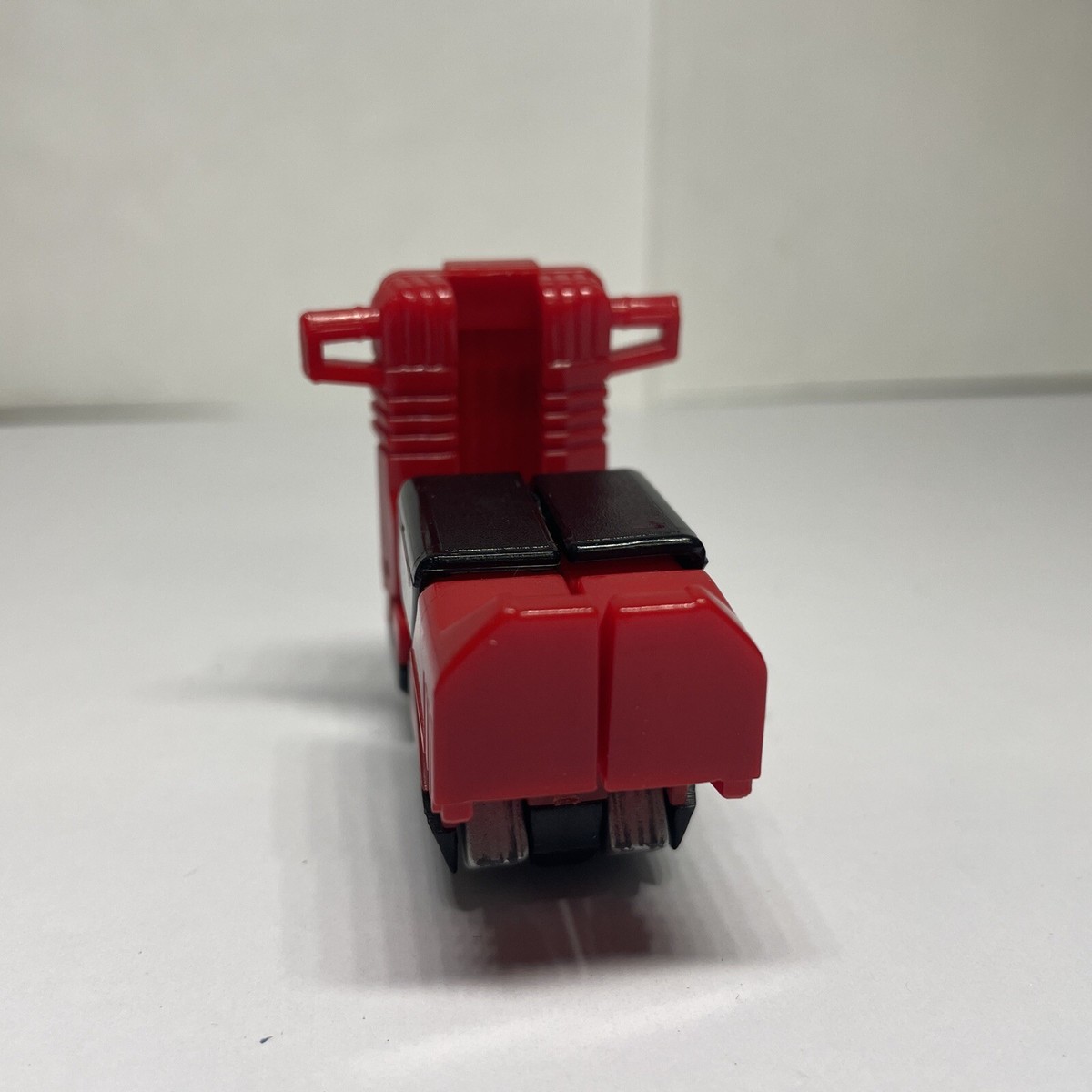 VINTAGE 1983 GOBOTS SCOOTER MR-16 POPY DS JAPAN STICKER