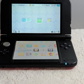 Nintendo 3DS XL Mario Limited Edition Red/Black/Gold Console 4GB Wi-Fi NTSC-U/C