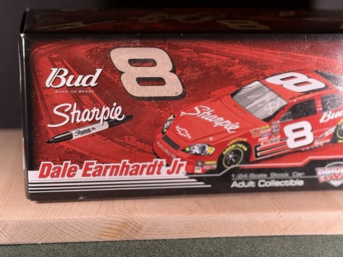 Dale Earnhardt Jr 1:24 ACTION 2007 #8 SHARPIE BUDWEISER NASCAR Drivers Select - Picture 10 of 14