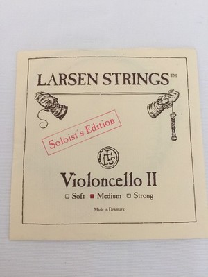 Larsen Strings Violoncello II Medium Soloist's Edition Made in Denmark read