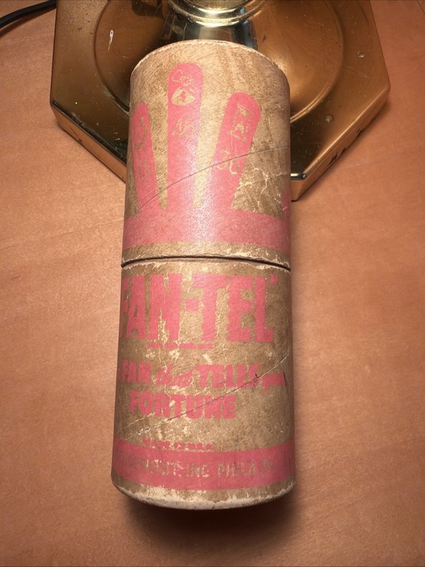 O. Schoenhut 1937 Fan-Tel Fortune Telling Game 80+ YO game
