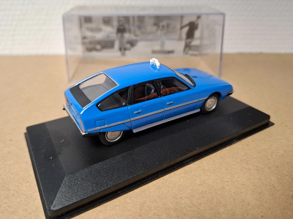 Vetrina scatola Citroen CX Taxi 1/43 IXO - Immagine 3 di 3
