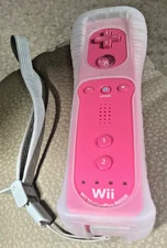 Luigi Nintendo Wii Motion Plus Remote Looks To Be Brand New