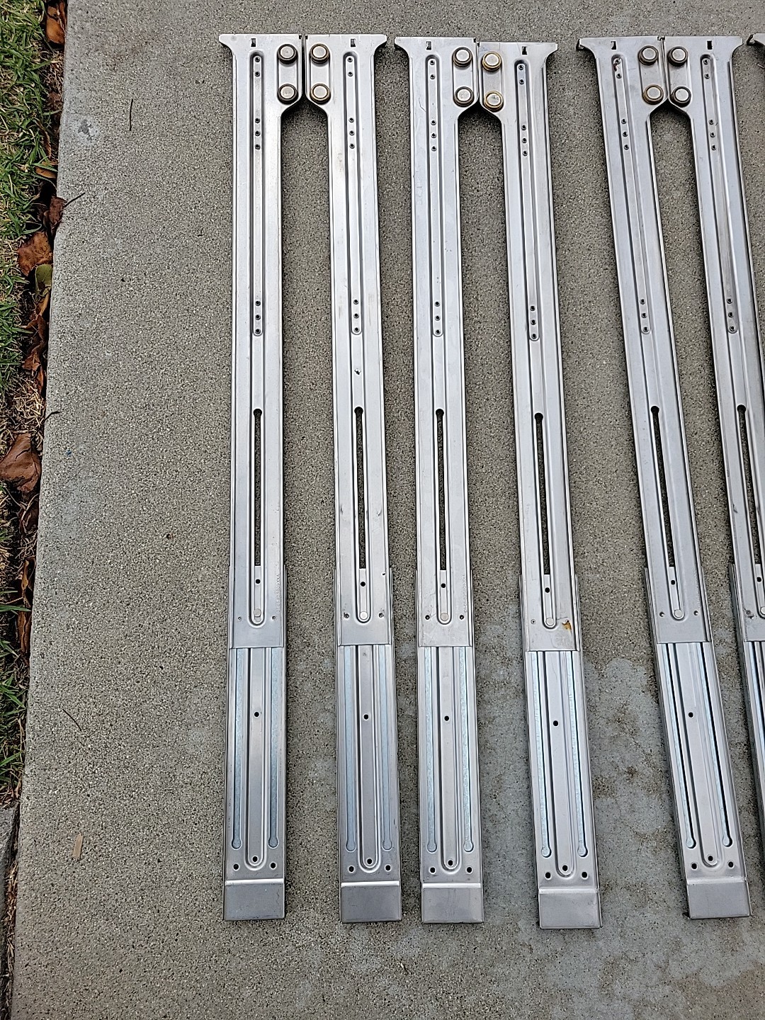 Supermicro 01-01 825801-xxa 2U 3U Outer Rackmount Rail Kit 