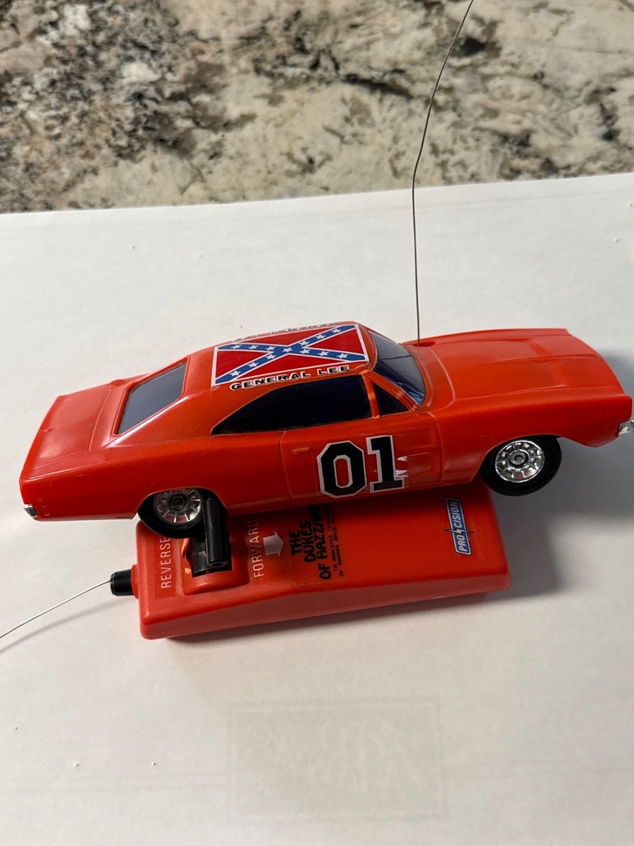 Vintage Dukes of Hazzard General Lee RC Car Pro-Cision With Remote