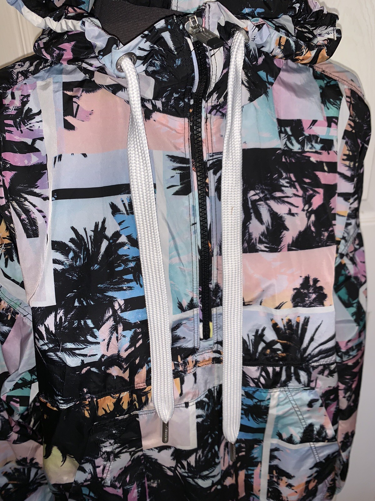 Calvin Klein Performance Palm Tree Windbreaker Ho… - image 2