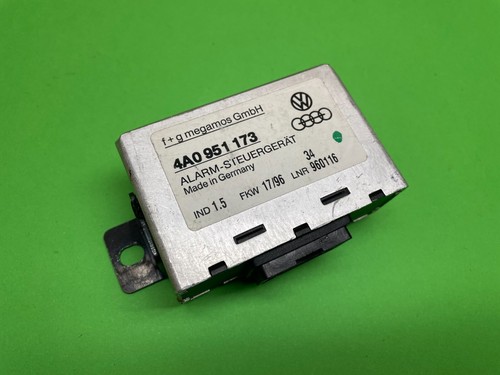 Alarmzentrale Audi A6 C4 100 ECU 4A0 951 173 4A0951173