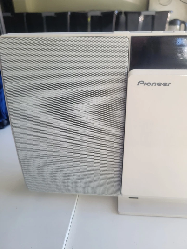 Pioneer Slim Micro System Cd Radio Usb Bluetooth Untested - image 3 of 4