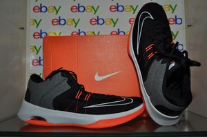 nike men's air versitile ii basketball shoes