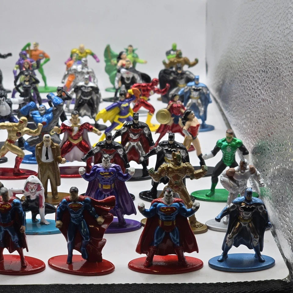 Jada Toys TM & DC-Comics/ Marvel Nano Metalfigs DieCast Metal Lot Of 80+ Figures - Image 2 of 4