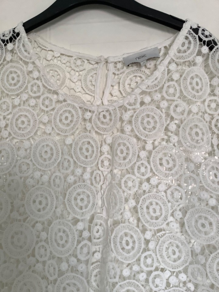 NEXT. WHITE LACEY /CROCHET OVERSHIRT/ POOL COVER UP. HOLIDAY. SIZE 18