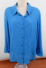 Sag Harbor Women's Blue Long Sleeve Button Down Top Size 12 or Large