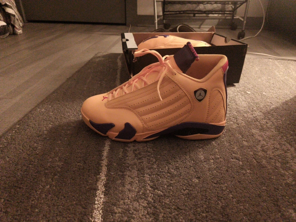 Air Jordan 14 University Gold, talla 12, 2020 Foto 3 de 4
