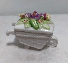 Beautiful Vtg.White Wheelbarrow With Spring Flowers TrinketBox Original Sticker 