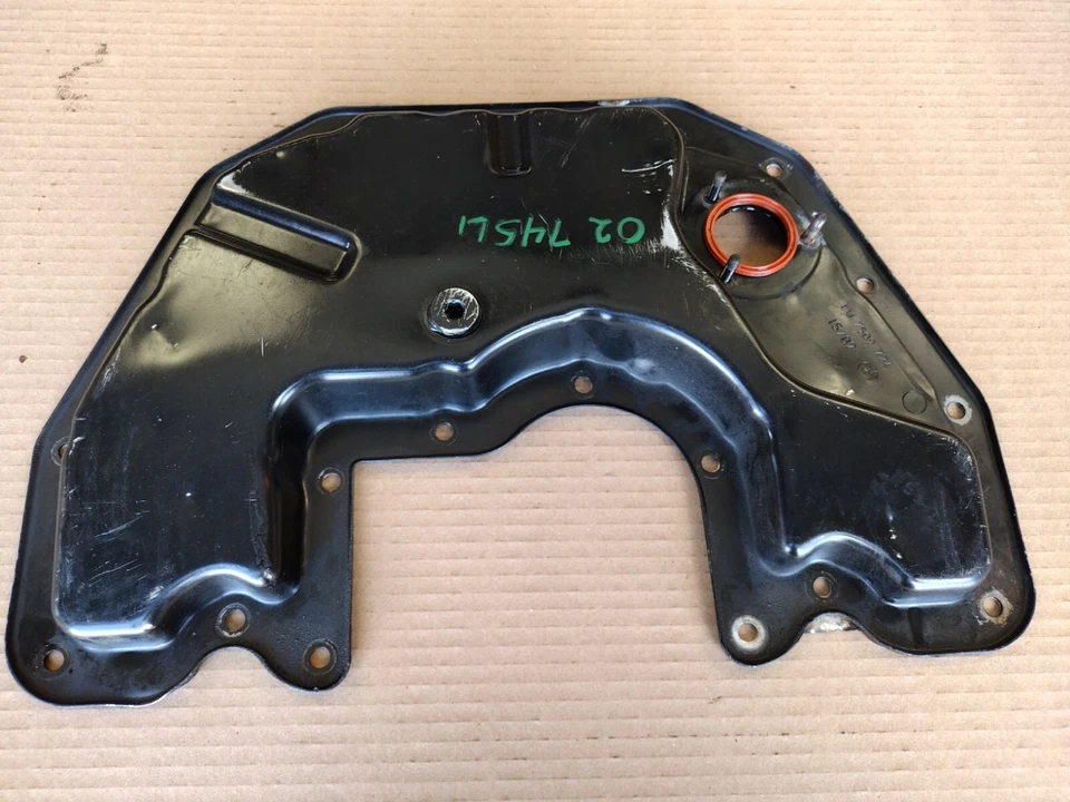 BMW ENGINE LOWER BOTTOM OIL PAN E60 E63 E66 5 6 7 SERIES 11137574532 02-05 - Image 2 of 4