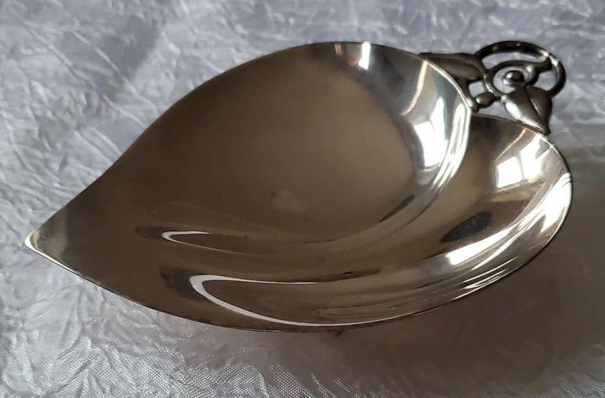 【Tiffany&Co.】ティファニー シルバー 925 ナッツディッシュ ② Vintage Tiffany & Co. Sterling 925 Silver Leaf Nut Dish Makers