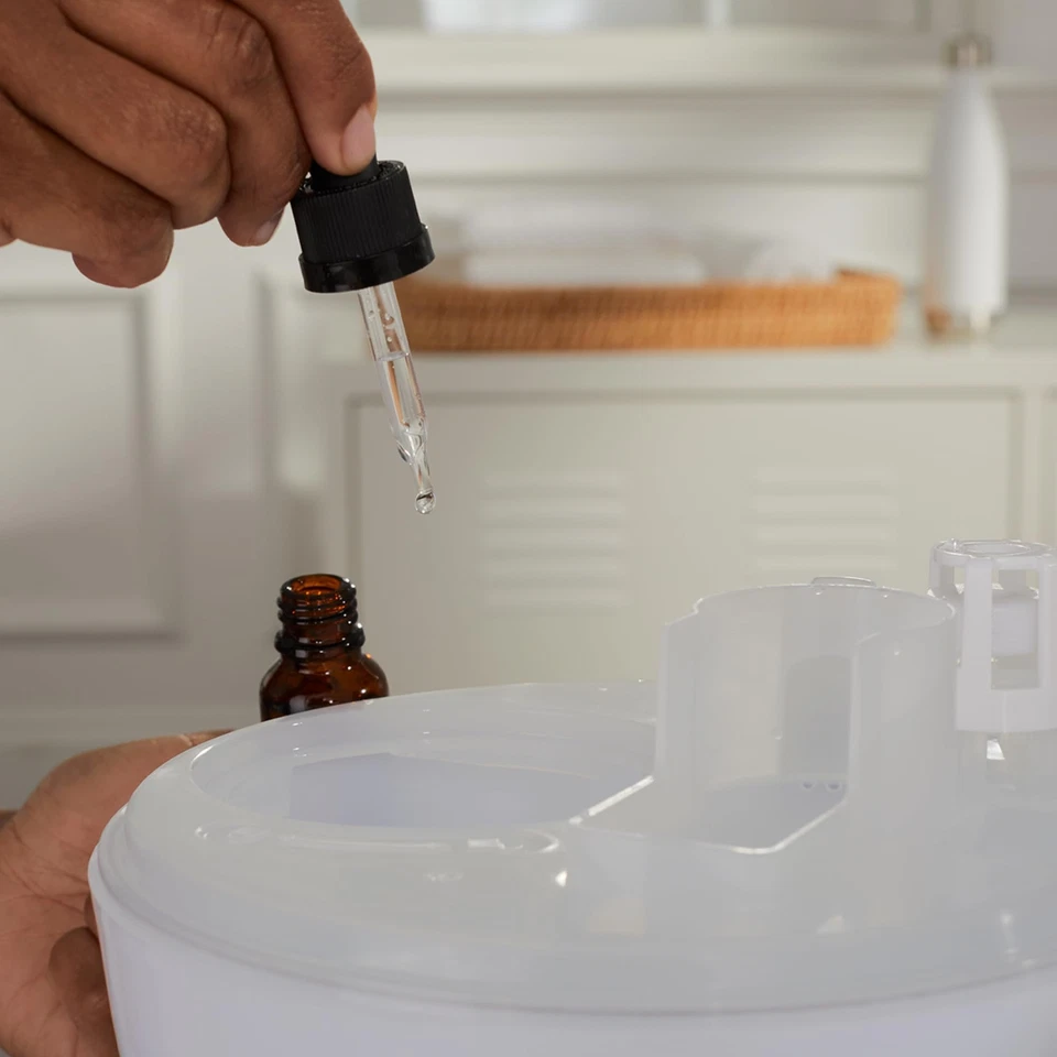 Vicks 3 in 1 SleepyTime Humidifier Diffuser and Night Light for Kids Rooms - Image 2 of 4