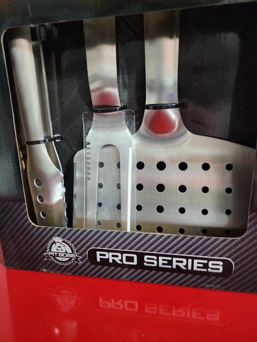 Pit Boss Pro Series 3 Pack Stainless Steel Tool Set Meat fork, Spatula, & Tongs - 第 2/5 張圖片