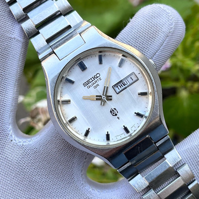 Rare Vintage Seiko QR Quartz JDM Textured Dial Japan Made Men's