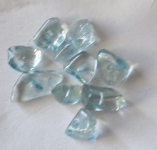 LOT DE PERLES IRREGULIERES - BLEUE TRANSPARENT - NEUF - PV203