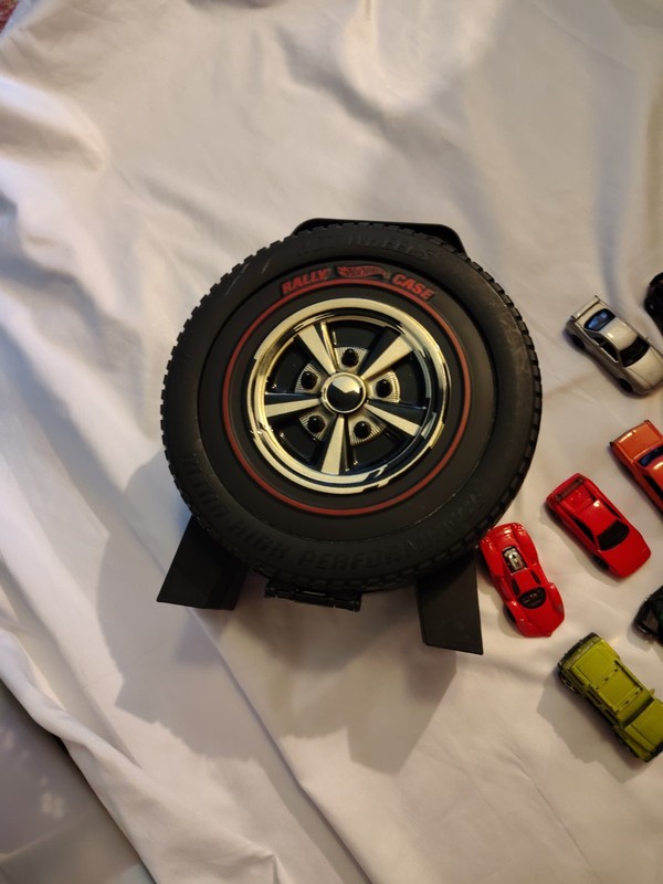 Hot Wheels Redline Rally Case Ultra High Performance Rare Case 12+ Space 32 Cars