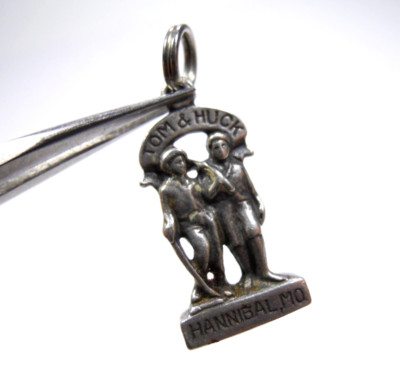 VINTAGE TOM & HUCK HANNIBAL MO MISSOURI PENDANT CHARM 925 STERLING SILVER .