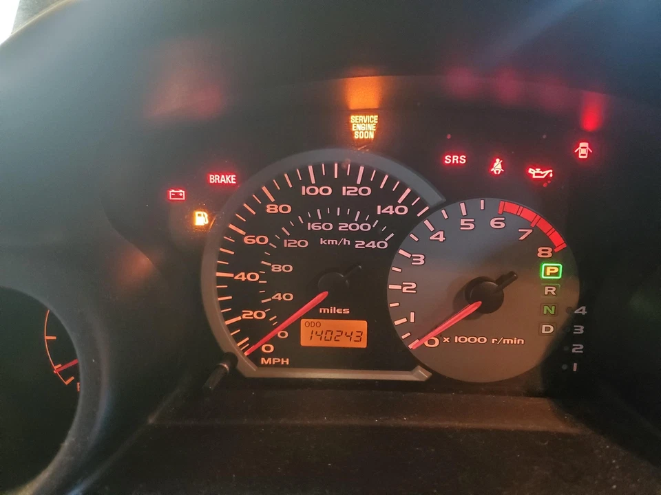 Módulo de control del motor ECM (2,4 L)(AT)(GS) 2005 Mitsubishi Eclipse Foto 4 de 4