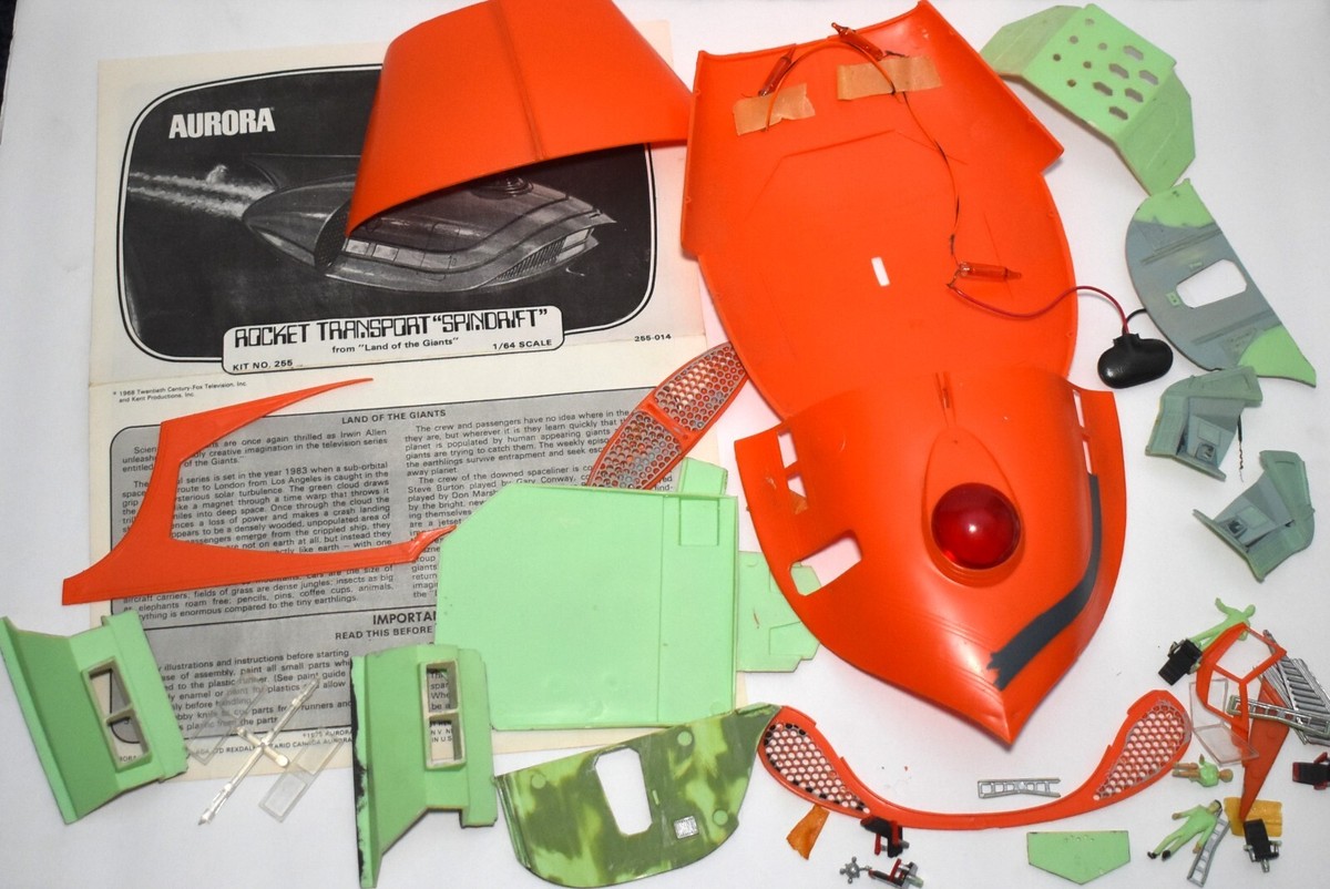 Aurora Land of the Giants 宇宙ロケット輸送スピンド Vintage 1968 Aurora LAND OF THE GIANTS Space Rocket Transport