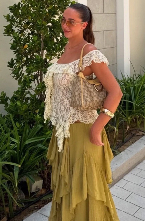 Zara SS25 Ruffled Semi Sheer Lace T-Shirt Top Light Yellow Sz L