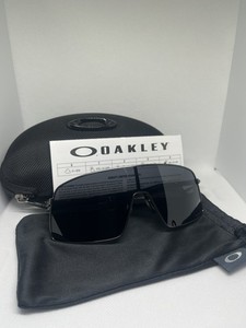 Oakley Sutro Ti sunglasses (black)