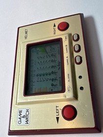 NINTENDO GAME AND & WATCH Helmet 1981 Direct From Japan Very Rare