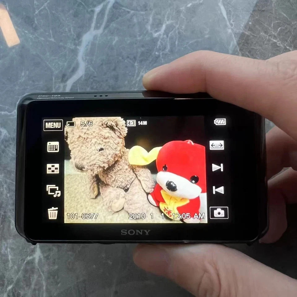 Sony Cyber-Shot DSC-T99 14.1MP Digital Camera Touch Screen Gold