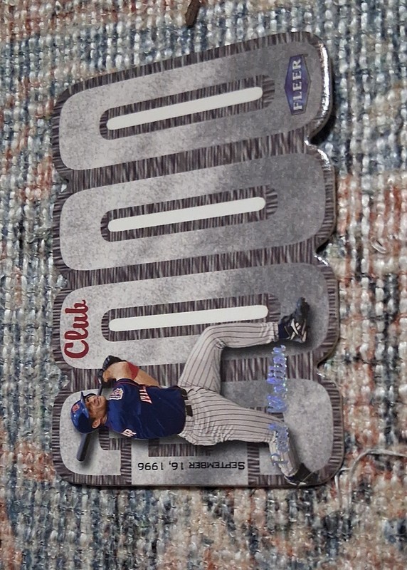 2000 Fleer 3000 Club - Paul Molitor