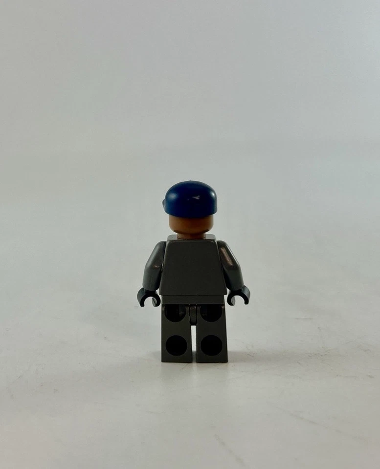 LEGO Security Guard Minifigure spd029 from Spider-Man Set 4854 Rare 2004 - Image 3 of 4