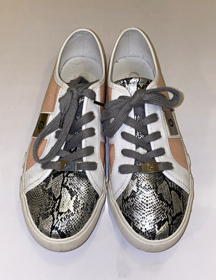 G by GUESS Women Low Top Lace-Up Sneakers Snakeskin White Pink