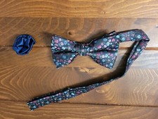 Grey Flowered Bow Tie with Flower Lapel Pin