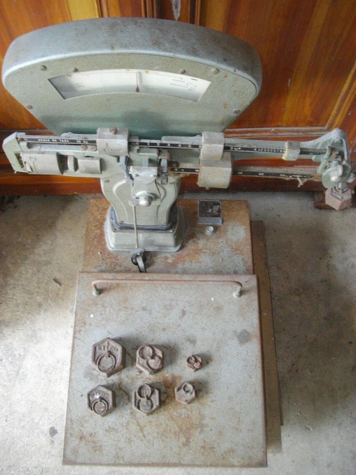ancienne balance - bascule d’atelier + poids  - Photo 3/4