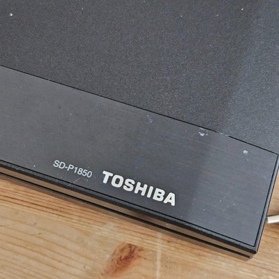 Toshiba 8” Diagonal Widescreen Portable DVD Player SD-P1850 Tested