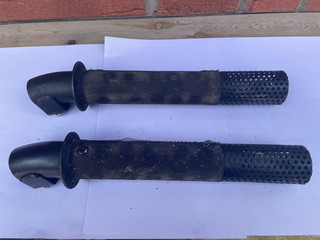 Paar 50 mm DB Killer Leitbleche geschlossene Enden passen vermutlich zu einem Scorpion Schalldämpfer