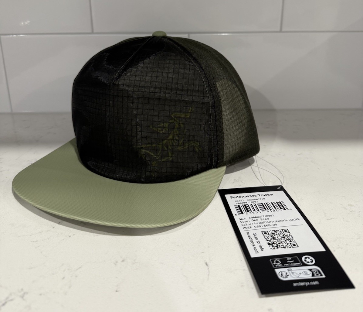 ARC'TERYX NUOVO cappello Arcteryx Performance Trucker leggero 6 pannelli unisex Tatsu Forage