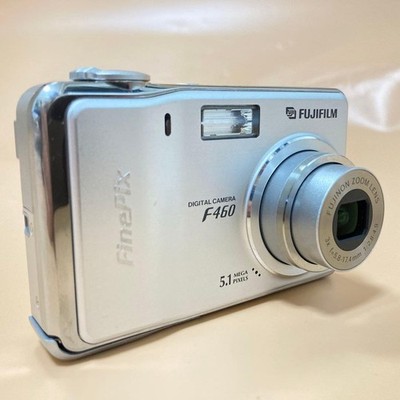 Fujifilm FinePix F460 Silver Compact Digital Camera 5.1MP Tested