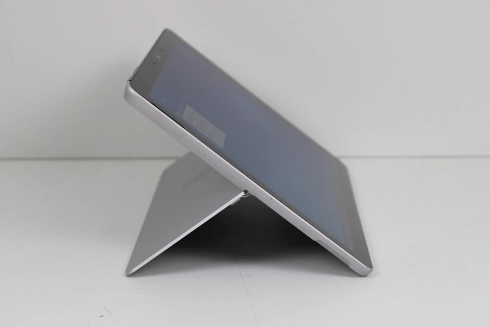 Microsoft Surface Go 2 - SSD 128GB - RAM 8GB - Intel IPG - funzionante!!!!!!!... - Immagine 4 di 4