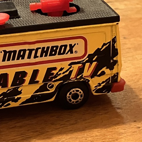 Matchbox TV NEWS TRUCK Furgone TV via cavo veicolo pressofuso circa 1989 - Foto 7 di 9