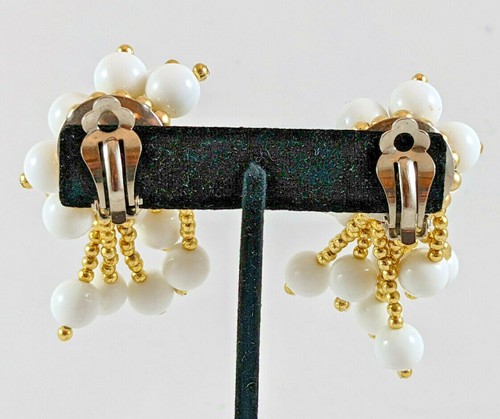 Hand Made White and Gold Beaded Clip Earrings - Picture 3 of 4