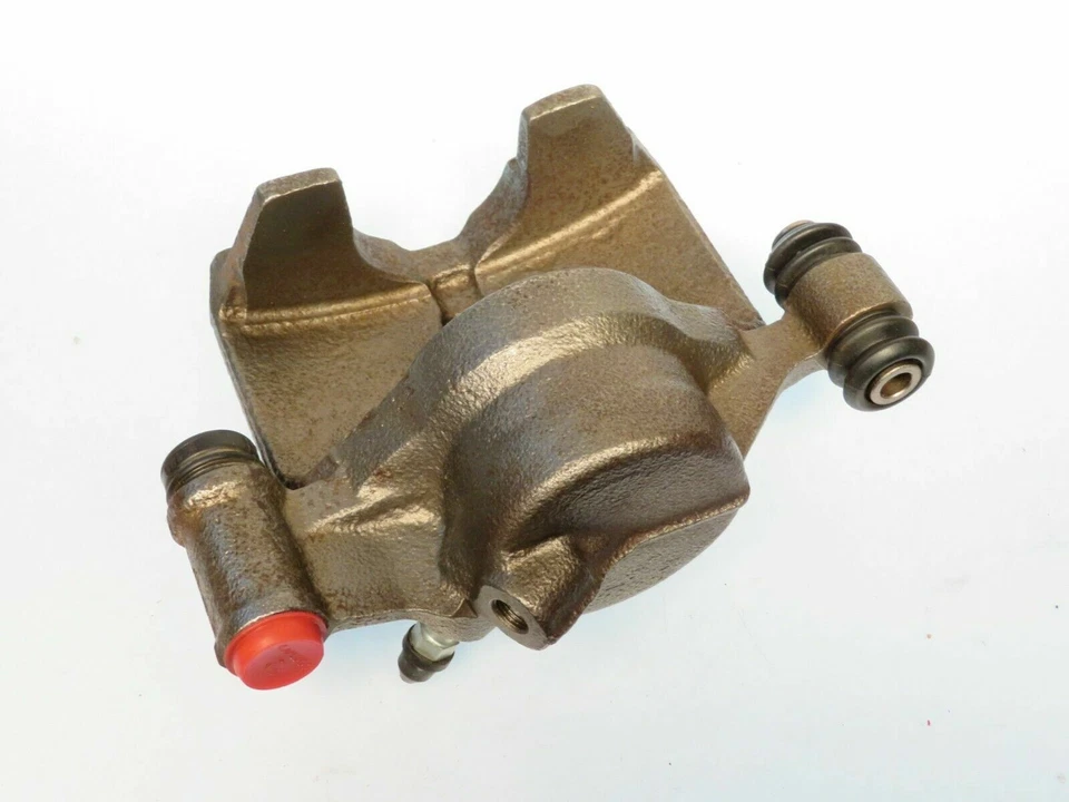 Pinza de freno delantera derecha para Mitsubishi Cordia Eagle Summit Chrysler Colt Foto 2 de 4