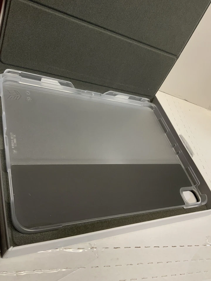 ☀️ Stm Atlas Case for iPad Pro 11-inch - Black OpenBox - Image 4 of 4