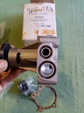 VOLVO 242/244 Pompe à eau avec son joint