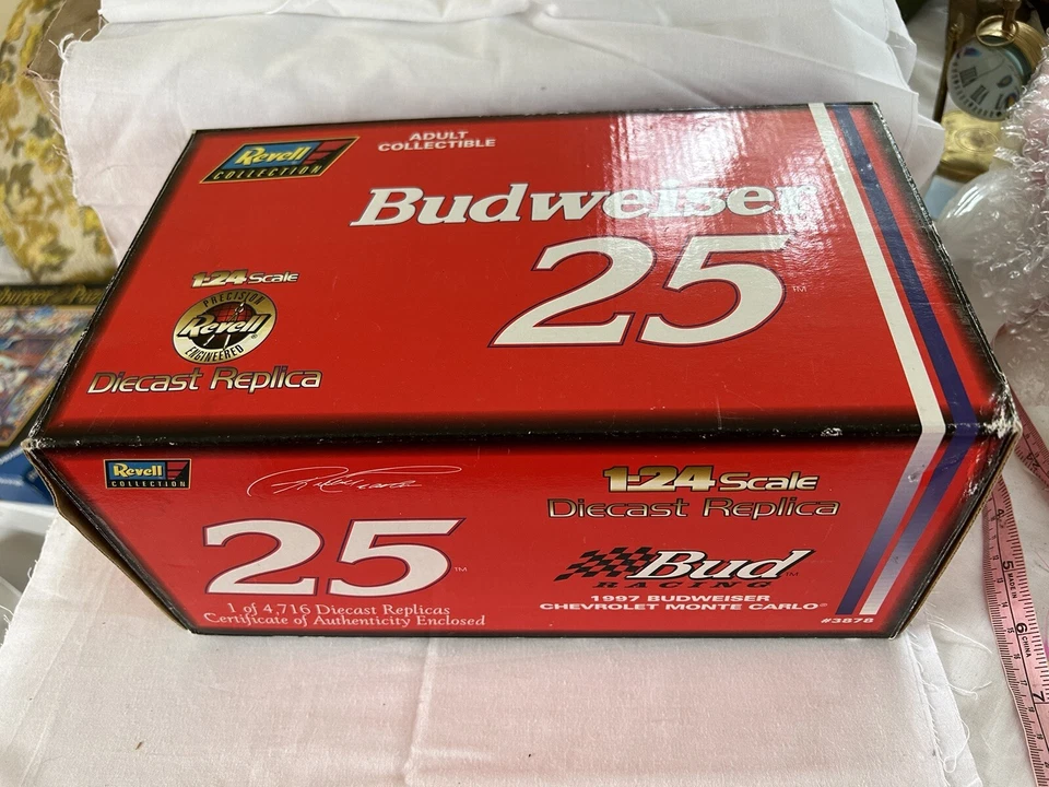 Revell 1:24 Diecast Nascar Ken Schrader Bud Budweiser Red Monte Carlo #25 Case - Image 3 of 4
